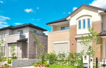 外壁塗装はどのくらいの周期で行うべき？