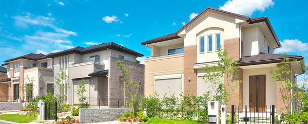 外壁塗装はどのくらいの周期で行うべき？