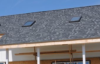 代表的な屋根材を知ろう！屋根材の種類や修理方法をわかりやすく解説
